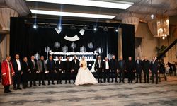 Başkan Vekili Ahmet Aksoy’dan Genç Çifte Tebrik!