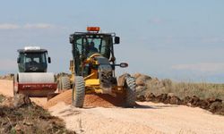 Şanlıurfa’da Kırsal Ulaşım Güçleniyor: Siverek’te 7 Kilometrelik Yol Modern Hale Getiriliyor