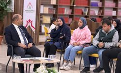 Şanlıurfa Karaköprü’de Gençlerle Eğitim Üzerine Samimi Söyleşi