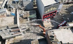 Şanlıurfa Büyükşehir’den Trafik Atağı: SSK Caddesi’ni Modern Hale Getiriyor!