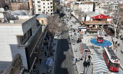 Şanlıurfa Divanyolu Caddesi’nde İlk Etap Asfalt Çalışmaları Tamamlandı!
