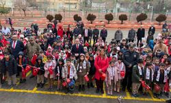 Şanlıurfa Siverek’te İkinci Dönemin İlk Dersi Bayrak Sevgisi Oldu!