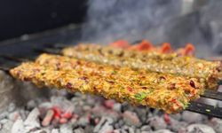 Şanlıurfa Suruç’ta AB Tescilli Suruç Narı Bu Kez Kebap Olarak Sofralara Geldi!