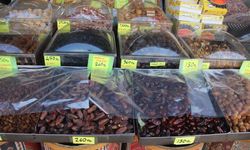 Şanlıurfa’da Ramazan Öncesi Tarihi Çarşılarda Yoğunluk!