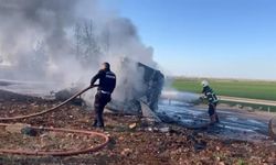 Viranşehir’de Yakıt Yüklü Tır Devrildi: Sürücü Yaralandı