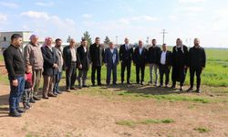 Ceylanpınar Kaymakamı Çakal Muratlı Ve Dikili Mahallelerini Ziyaret Etti