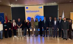 Üniversitede Medya Okuryazarlığı ve Dezenformasyonla Mücadele Eğitimi Düzenlendi