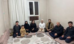 AK Parti Şanlıurfa İl Gençlik Kolları İftar Sofralarında Vatandaşlarla Buluştu