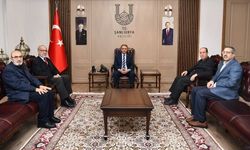 Haliliye ve Hizmet Vakfı Üyeleri Vali Şıldak’ı Ziyaret Etti!