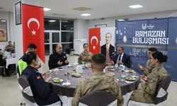 Vali Hasan Şıldak, Jandarma Personeliyle İftar Sofrasında Buluştu