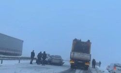 Diyarbakır-Şanlıurfa Yolunda Zincirleme Kaza: 10 Araç Birbirine Girdi