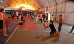 Şanlıurfa Karaköprü’de Sporla Büyüyen Nesil! Eğitimler Devam Ediyor