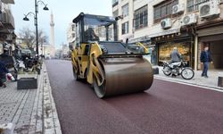 Şanlıurfa’da Divanyolu Caddesi’nde İkinci Etap Renkli Asfalt Çalışması Tamamlandı