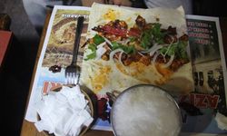 Şanlıurfa’da Ramazan Gecelerinde Ciğer Kuyruğu!