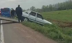 Şanlıurfa’da otomobil şarampole yuvarlandı 2 yaralı