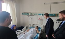 Siverek Kaymakamı Sak, Yaralı Öğrencileri Şanlıurfa’da Ziyaret Etti