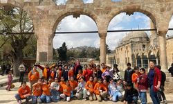 Şanlıurfa’da öğrenciler Balıklıgöl ve Eyüp Peygamber Sabır Makamı’nı ziyaret etti