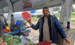 Şanlıurfa’da İran Karpuzu Tezgaha Çıktı: Dilim Dilim Satılıyor