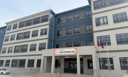 Mersin Tarsus’ta Lisede Silah Alarmı