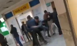 Şanlıurfa Akçakale’de Hastanede Tekme Tokat Kavga!