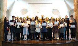 Şanlıurfa’da 98 Genç Piyanist Dünya Piyano Günü’nde Sahne Aldı!