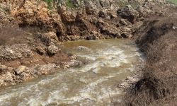 Şanlıurfa’da Gizemli Girdap: Tonlarca Su Yok Oluyor