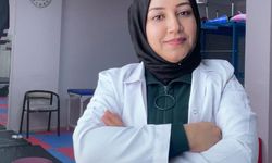 Ekran Çağının Sessiz Tehlikesi: Şanlıurfa'da Çocuklarda Duruş Bozuklukları Artıyor