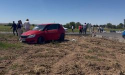 Şanlıurfa’da tatilciler kaza yaptı; Yaralılar var!