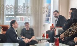 Şanlıurfa CHP İl Başkanı Ferhat Karadağ Muhammed Kendirci'nin Aile'sini Ziyaret Etti
