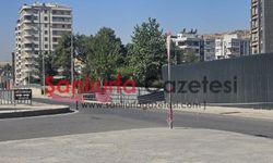 Şanlıurfa’da İnşaat Alanında Toprak Kaydı Yol Trafiğe Kapatıldı