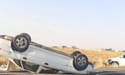 Şanlıurfa’da Trafik Kazası: Kontrolden Çıkan Otomobil Takla Attı