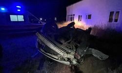 Şanlıurfa’da Feci Kaza Sürücü Ağır Yaralandı