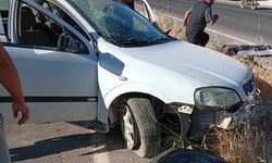 Şanlıurfa’da otomobil şarampole devrildi 4 kişi yaralandı