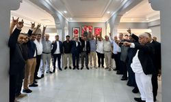Şanlıurfa MHP İl Başkanı Osman Mutlu, Geçmiş Dönem Ülkü Ocakları Başkanlarıyla Buluştu