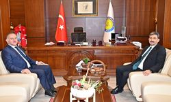 Şanlıurfa Cumhuriyet Başsavcısı Çakmak’tan Harran Üniversitesi Rektörü Güllüoğlu’na ziyaret