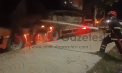 Şanlıurfa'da Kepçe Taşıyan Tırda Yangın Paniği!