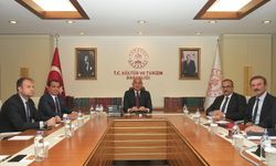 Kültür ve Turizm Bakanı Ersoy’dan Şanlıurfa paylaşımı:  "Karahantepe ve Sayburç’ta yeni bir döneme hazırlanıyoruz"