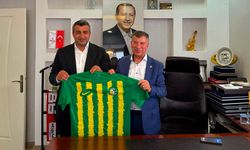 Şanlıurfaspor heyetinden, Milletvekili Cevheri’ye ziyaret!