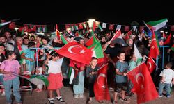 Türk ve Filistin bayrakları Şanlıurfa’da dalgalandı