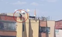 Şanlıurfa’da çatıya çıkan şahıs intihar girişiminde bulundu