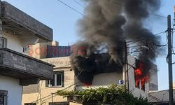 Şanlıurfa’da ev yangını: Damda mahsur kalanlar kurtarıldı