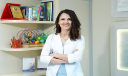 Çocukların Ayak Sağlığı İçin Doğru Ayakkabı Nasıl Seçilmeli? Uzmanından Önemli Uyarılar