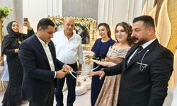 CHP Şanlıurfa İl Başkanı Karadağ, yeğeninin nişan törenine katıldı