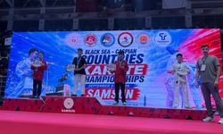 Şanlıurfalı sporcular 12 madalya ile Karadeniz Hazar Ülkeleri Karate Şampiyonası’nda tarih yazdı
