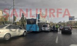 Şanlıurfa’da Belediye Otobüsü ve Araçların Karıştığı Zincirleme Kaza
