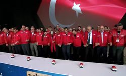 Şanlıurfa’da TEKNOFEST Açılışında Renkli Görüntüler! Protokol Halay Çekti