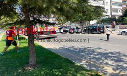Şanlıurfa’da motosikletli sürücü dehşet saçtı! Araçlara taş yağdırdı