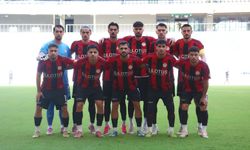 Şanlıurfa'nın kırmızı-siyah fırtınası Adanaspor'u etkisi altına aldı: Karaköprüspor yenilmezliğe oynuyor