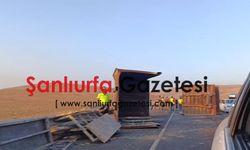 Şanlıurfa'da kontrolden çıkan TIR hurdaya döndü, sürücü ağır yaralandı!