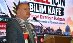 Harran Üniversitesi Rektörü Güllüoğlu: "Haksızlık karşısında susan dilsiz şeytandır"